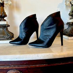 Michael Antonio Deep V Ankle Boots